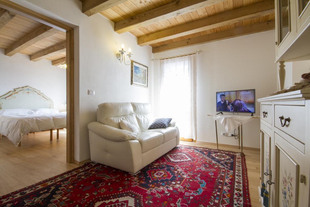 Casa Ursic Scrittore Grimacco Ngoại thất bức ảnh